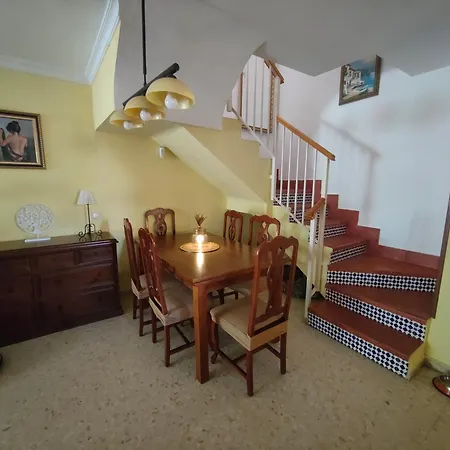 Chilches Costa 1ª Linea Playa Holiday home *